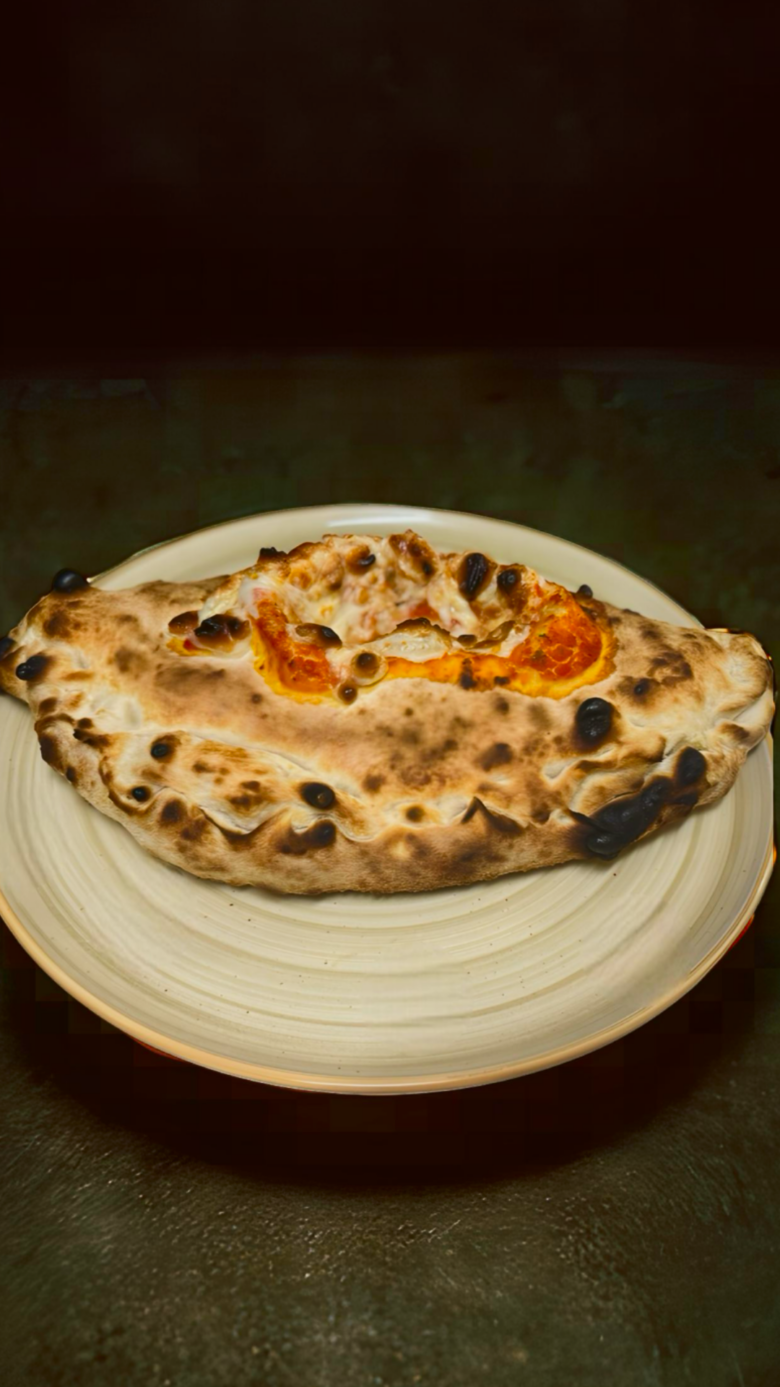 Pizza Calzone